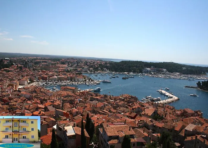 Yellow House Apartament Pula