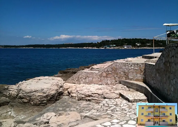 Apartament Yellow House