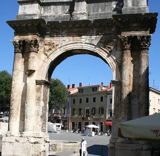 Lejlighed Yellow House Pula